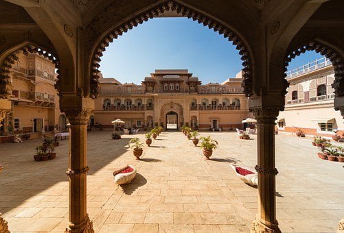 /storage/uploads/blogs/original/best-offbeat-stays-in-rajasthan-OffBeat-Stays-24b18e4803d276f0a75e9f4f12372803.jpg